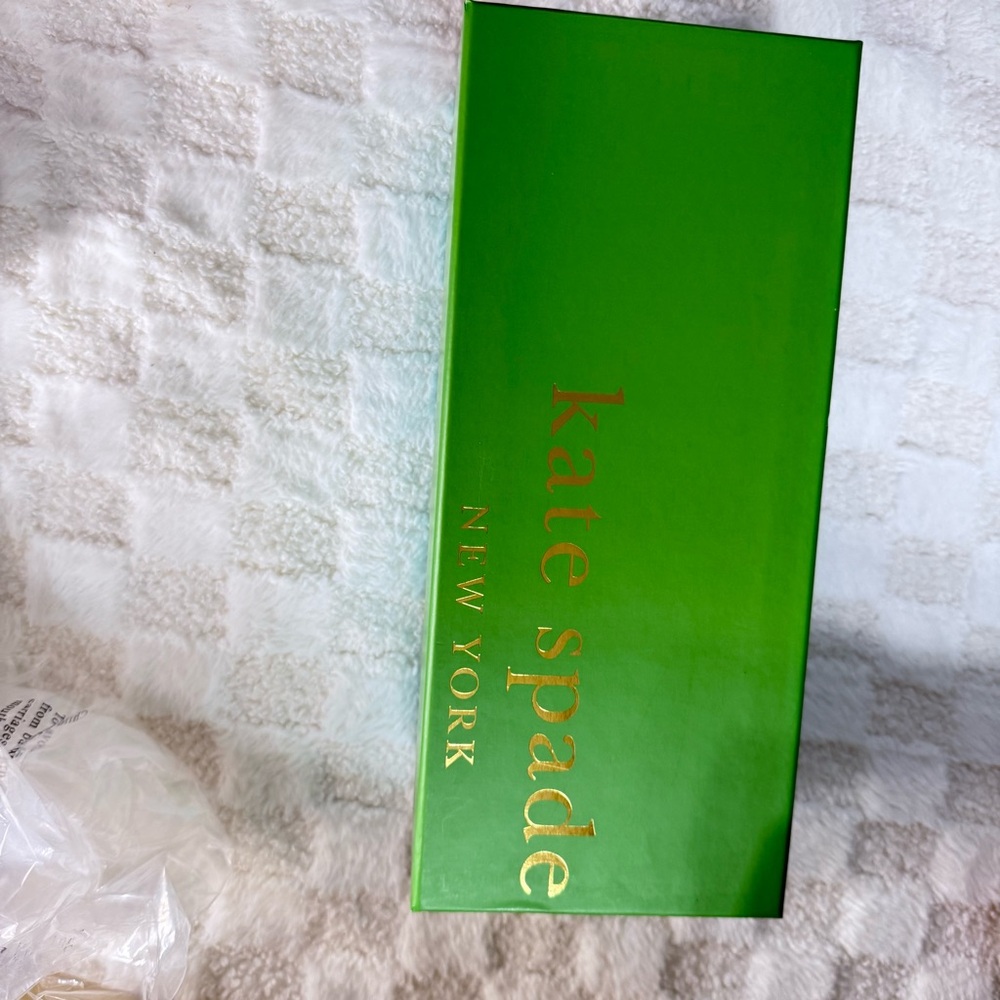 Kate spade - New Elegant Pink Ballet Flats with Rhinestone Bow. - Picture 9 of 10